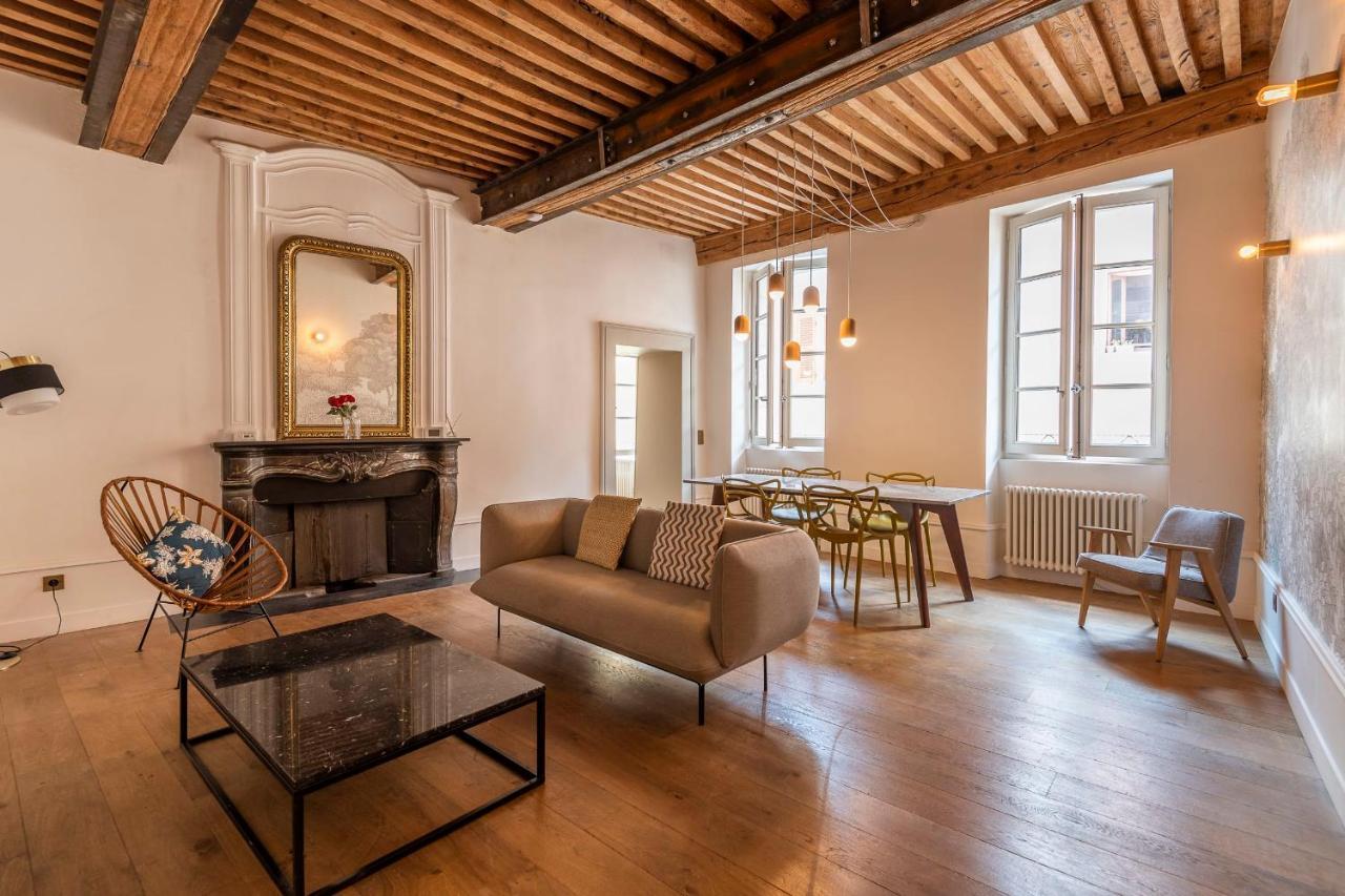 Apartamento espaçoso Classificado 4 estrelas no coração da cidade velha Apartamento Annecy Exterior foto
