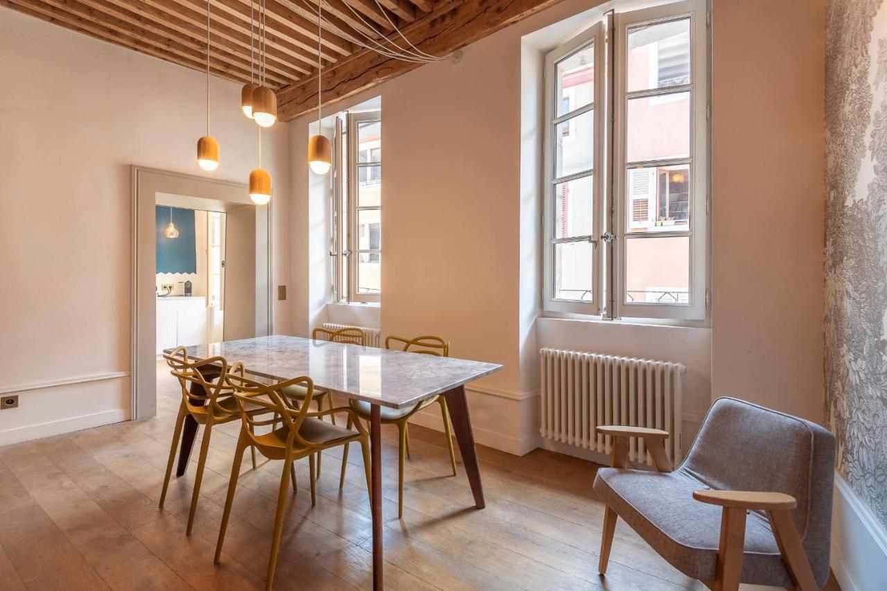 Apartamento espaçoso Classificado 4 estrelas no coração da cidade velha Apartamento Annecy Exterior foto
