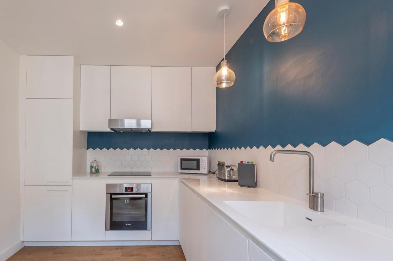 Apartamento espaçoso Classificado 4 estrelas no coração da cidade velha Apartamento Annecy Exterior foto